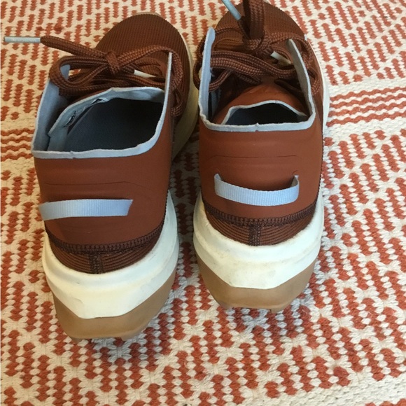 SOLD - Picture 5 of 9